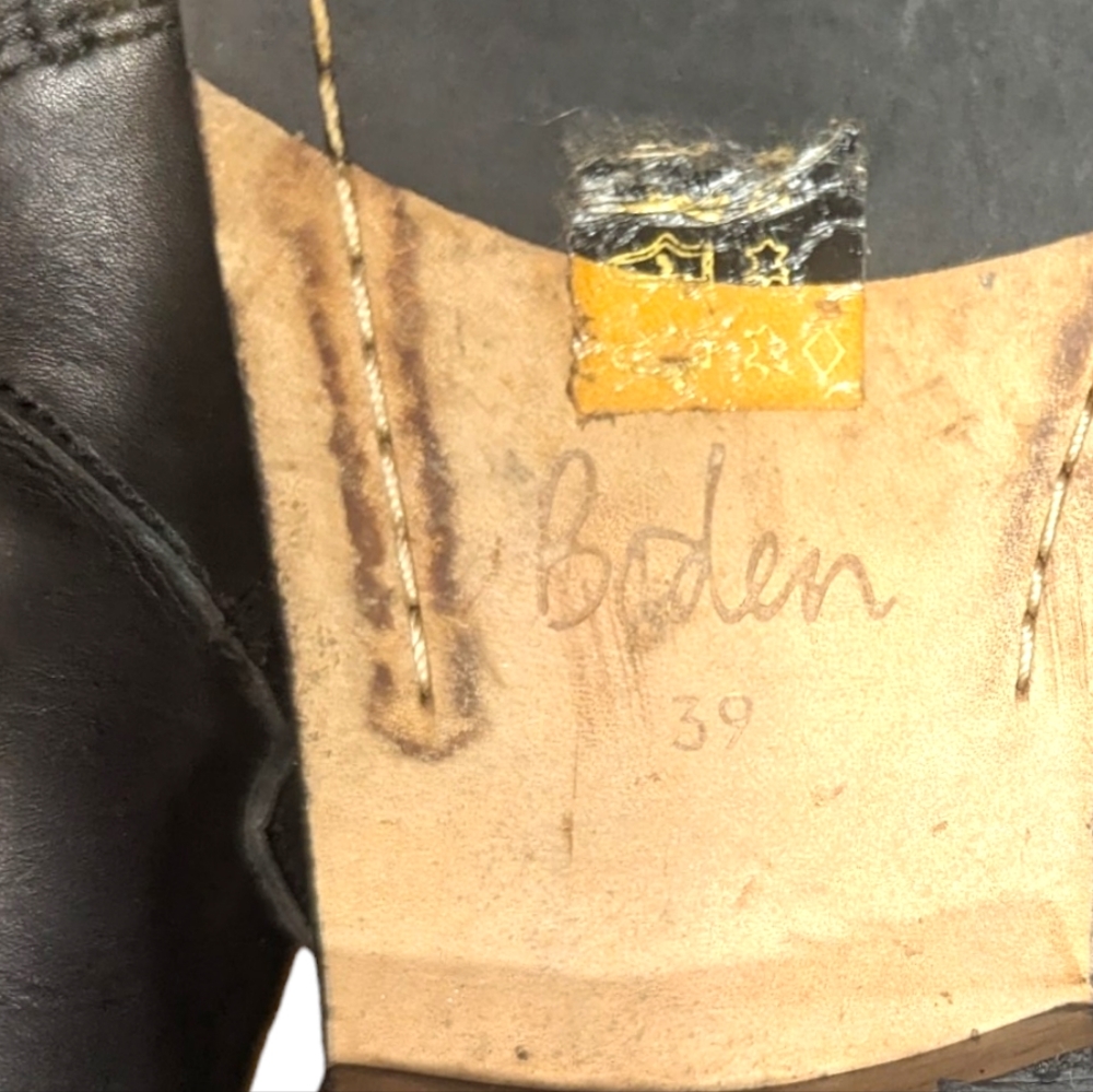 Boden Cavenham Ankle Boots Double Buckle Leather Black Size 39/8.5 - Picture 8 of 8